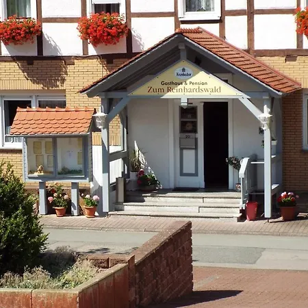 Han/Misafirhane Garni Zum Reinhardswald 3*