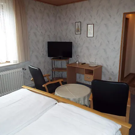 Garni Zum Reinhardswald Penzion 3*