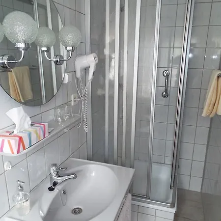 Garni Zum Reinhardswald 3*